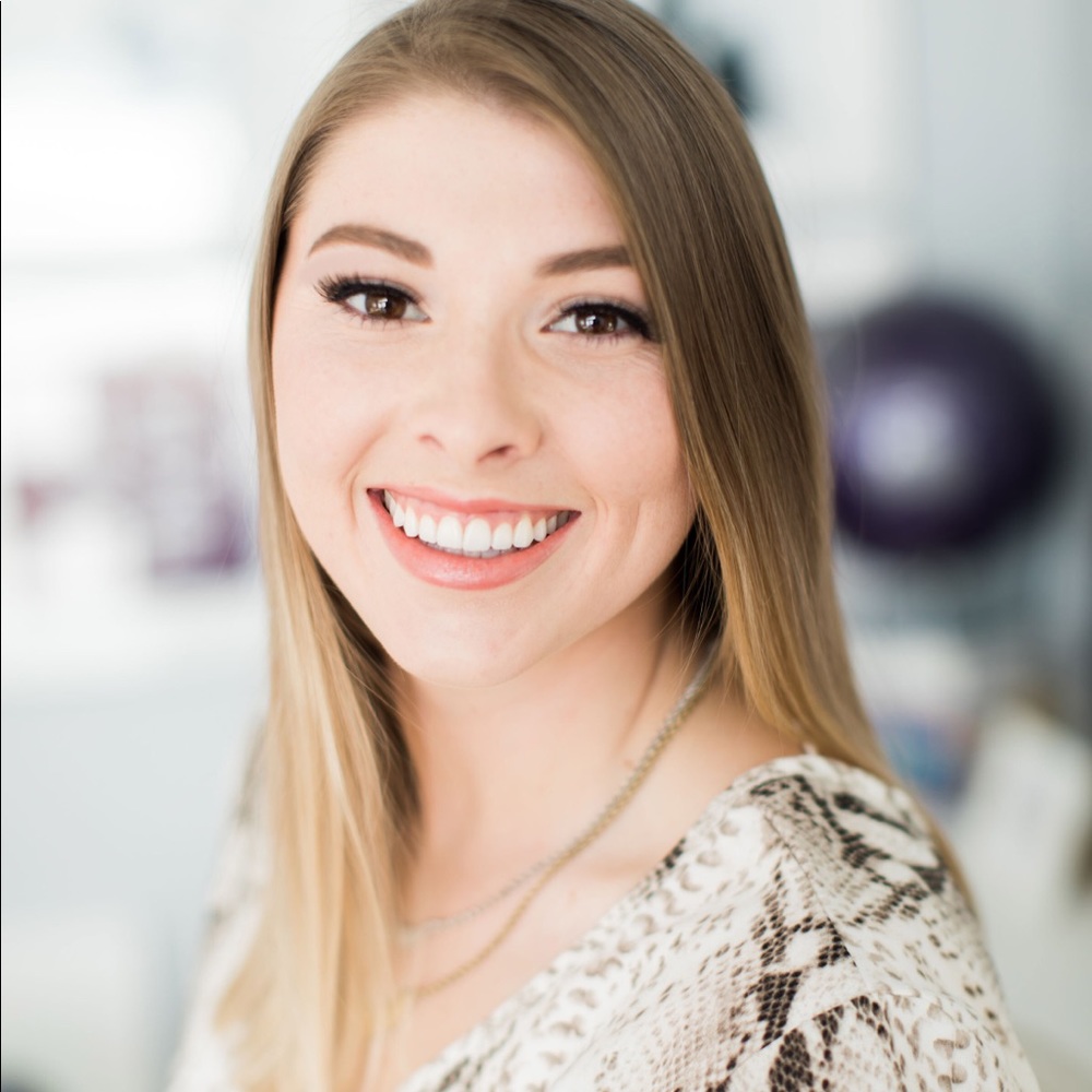 Meet your Posher, Camille